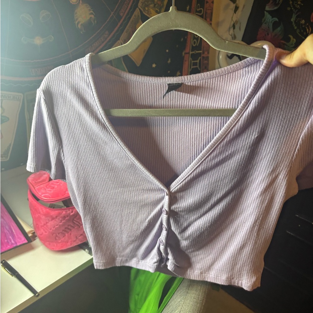 Lavender V-Neck Ribbed Women's Top